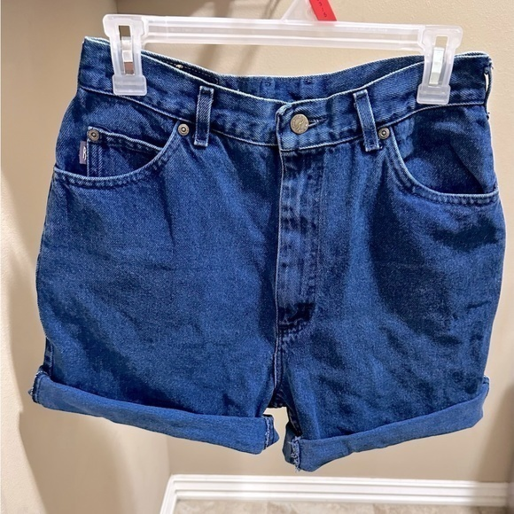 NWOT Vintage Dark Wash High Waisted Size 6‎